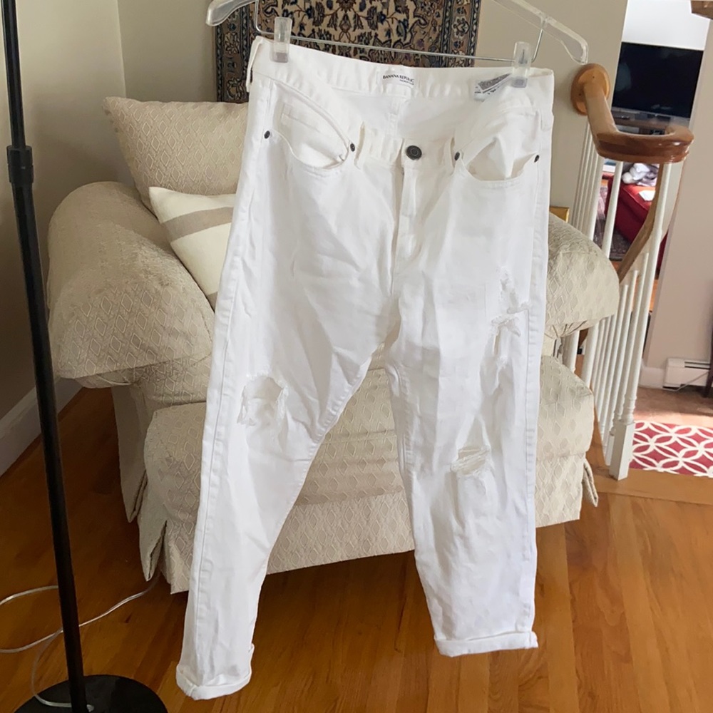 Banana republic white distressed boyfriend jeans